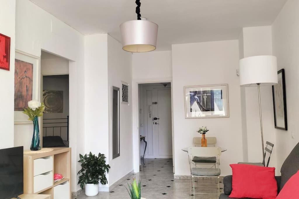 Bonito Apartamento De Dos Dormitorios En El Centro Y Calle San Miguel Torremolinos Buitenkant foto